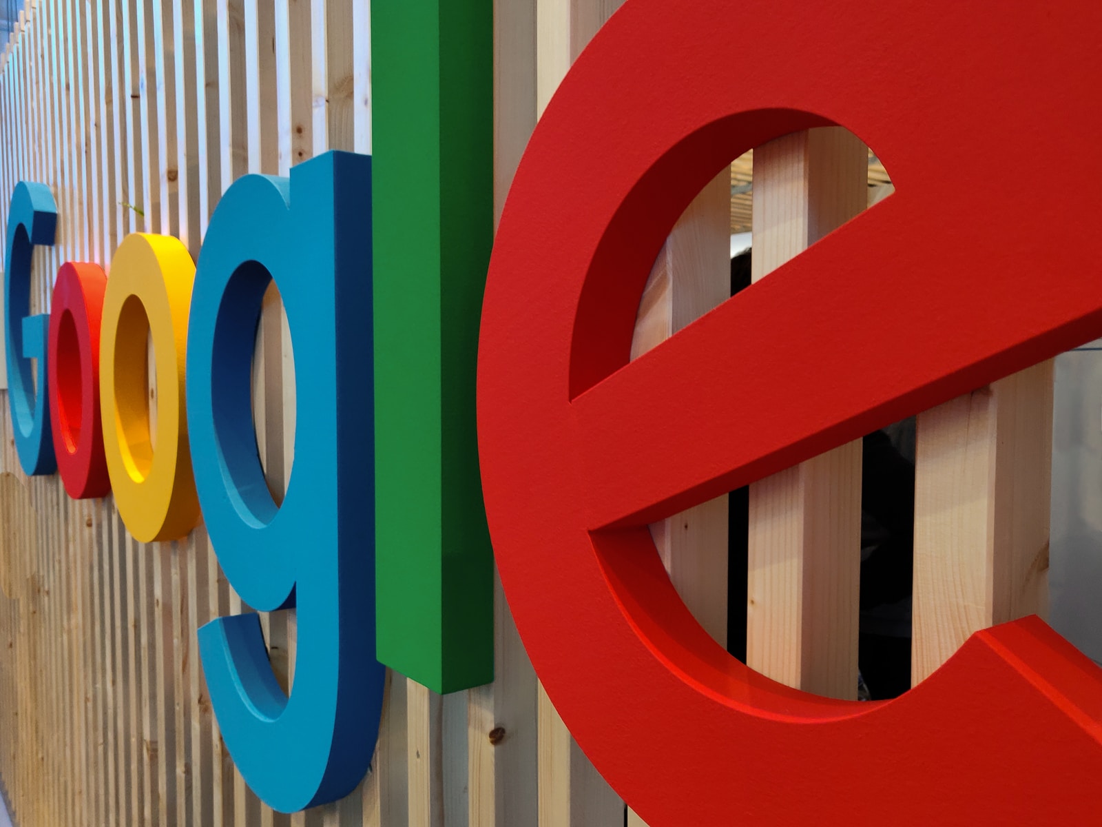 Google selbst nutzt seine veralteten Dienste – zu Recht!